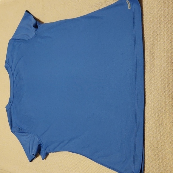 Danskin Now Women's Short Sleeve Gym Shirt - Picture 7 of 8